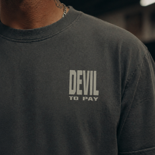 'Outlaws Ride' T-Shirt - Dark Grey